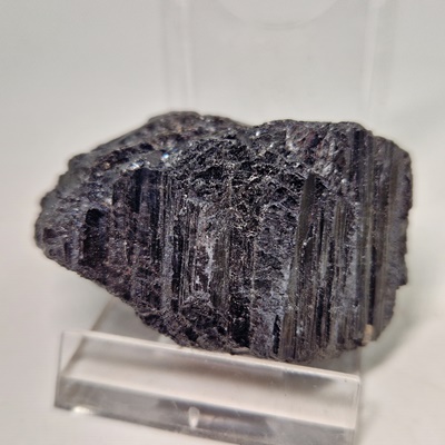 Tourmaline-Μαύρη Τουρμαλίνη_min2639 Lavriostone