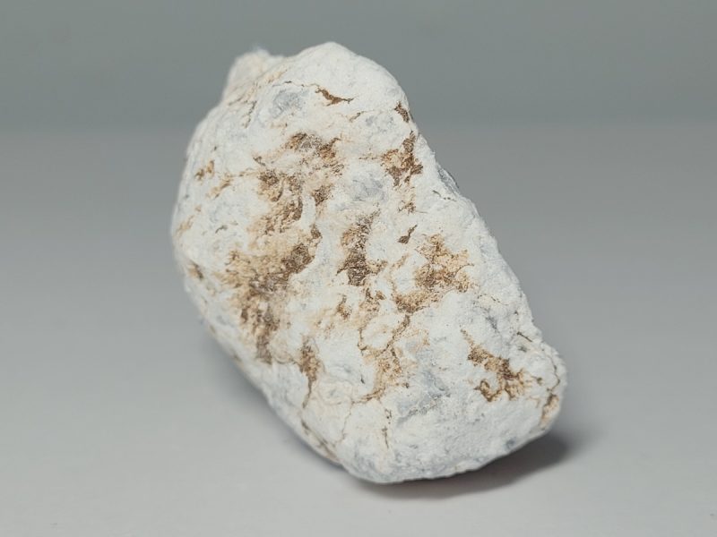 aggelitis-min2900-lavriostone